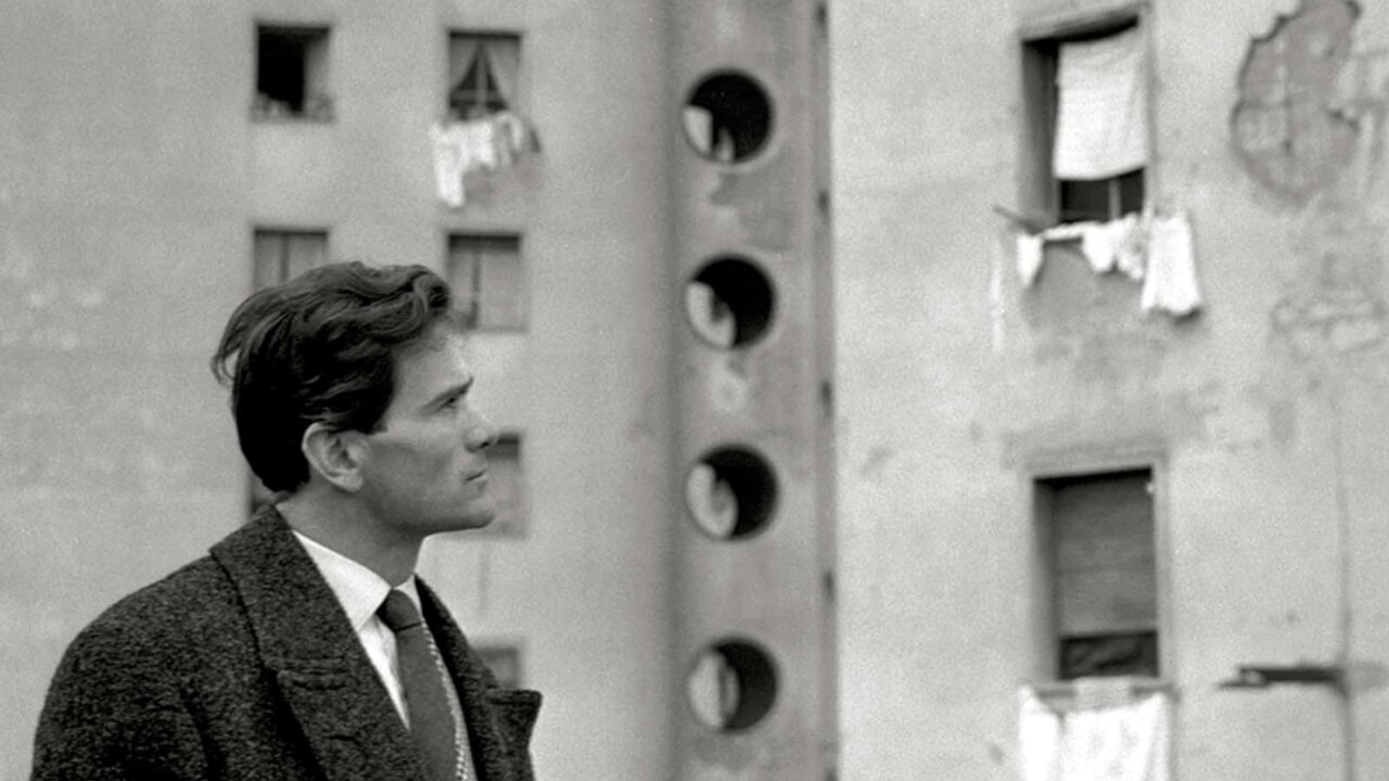 passeggiata a donna olimpia tra le strade del romanzo ragazzi di vita di pasolini-2